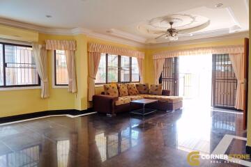 4 bedroom House in Royal Green Park East Pattaya