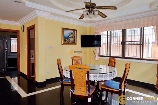 4 bedroom House in Royal Green Park East Pattaya