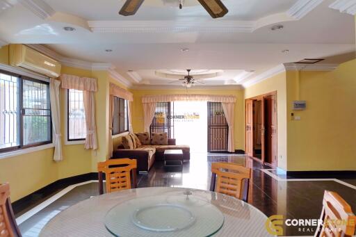 4 bedroom House in Royal Green Park East Pattaya