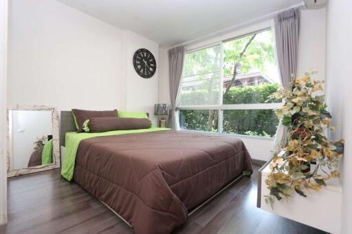 Feel at home in this 1 bed condo at D’Vieng