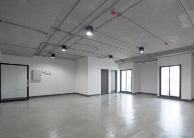 For Rent Office Thonglor BTS Thong Lo Watthana