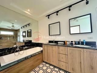 A Newly Completed 3 Bedroom Pool Villa for Rent inside Popular Mali Boutique Project in Hua Hin