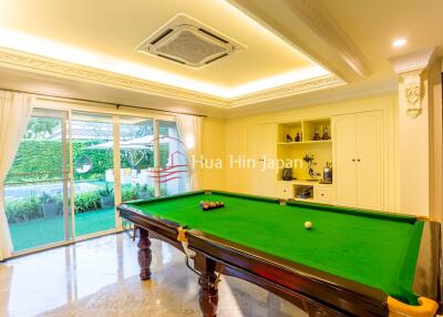 Beautiful And Spacious 4 Bedrooms Pool Villa In Hua Hin For Sale