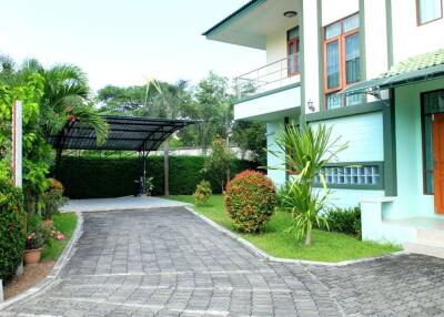 Furnished 4 Bedroom Family Home For Rent Near Meechok Plaza Muang Chiang Mai