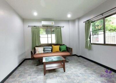 Renovated furnished 3 bedroom house with a big garden for rent in Nong Hoi, Chiang Mai. Near Varee School.