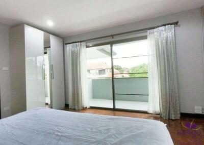 Renovated furnished 3 bedroom house with a big garden for rent in Nong Hoi, Chiang Mai. Near Varee School.