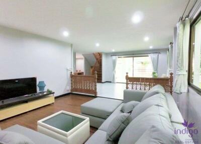 Renovated furnished 3 bedroom house with a big garden for rent in Nong Hoi, Chiang Mai. Near Varee School.