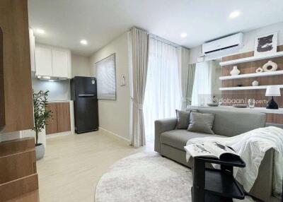 1-bedroom, 1-bathroom condo located in the Chiang Mai city area, close to Chiang Mai Airport.