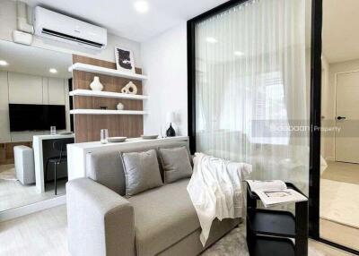 1-bedroom, 1-bathroom condo located in the Chiang Mai city area, close to Chiang Mai Airport.