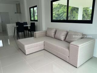 Single-story house with 2 bedrooms and 2 bathrooms, located in San Sai, near Mae Kuang Intersection.