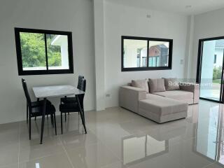 Single-story house with 2 bedrooms and 2 bathrooms, located in San Sai, near Mae Kuang Intersection.