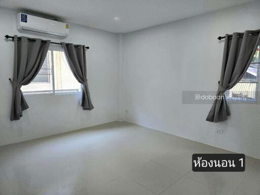 A single-story detached house with 3 bedrooms and 2 bathrooms, located in the Hang Dong area, close to Big C Supercenter Hang Dong 2.