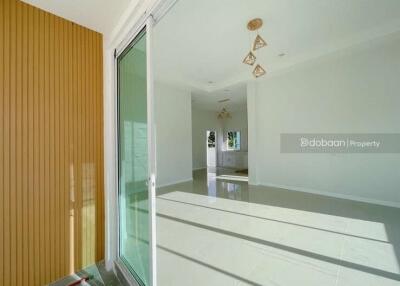 Detached house, single-storey, 3 bedrooms, 2 bathrooms, located in Mae Rim area near Nakorn Ping Hospital.