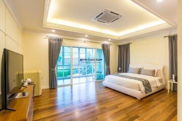 Royal Mountain Villas Khao Tao Hua Hin for sale