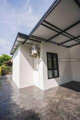 1-story detached house in the project, 3 bedrooms, 3 bathrooms, Hang Dong zone, near Central Chiang Mai Airport.