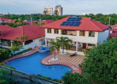 Crystal View 2 storey pool villa for sale soi 116