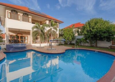 Crystal View 2 storey pool villa for sale soi 116