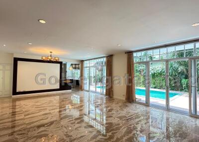 3 Bedrooms detached House with private swimming pool - Sathorn