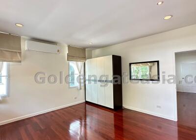 3 Bedrooms detached House with private swimming pool - Sathorn