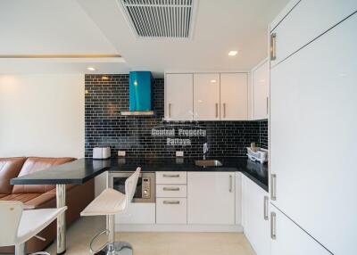 Newly renovated, 1 bedroom,1 bathroom for rent in Grand Avenue, central Pattaya.