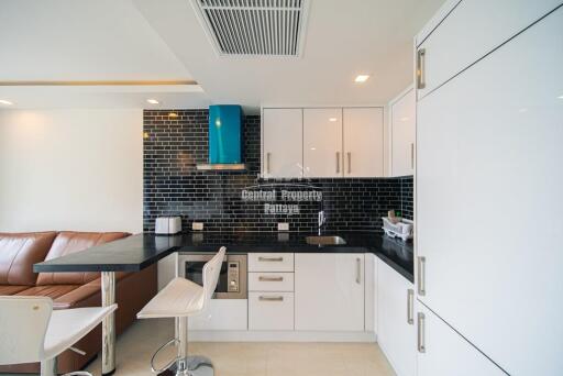 Newly renovated, 1 bedroom,1 bathroom for rent in Grand Avenue, central Pattaya.