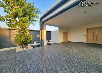 Modern 3 Bedroom Pool Villa In East Pattaya For Sale