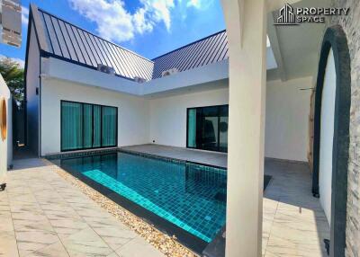 Modern 3 Bedroom Pool Villa In East Pattaya For Sale