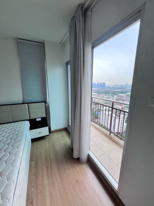 Bedroom with city view