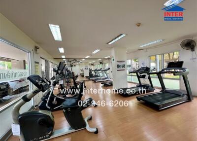 Well-equipped fitness center