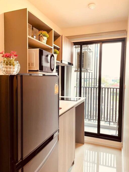 Modern kitchen with balcony