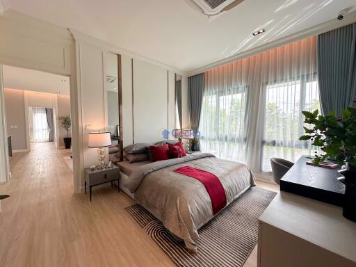 4 Bedrooms House in The Lavish North Pattaya H011864