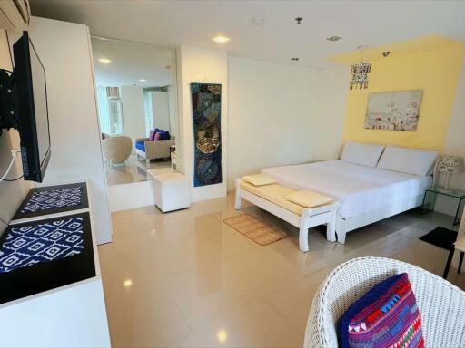 Fully Furnished Studio Near Nimman at Pansook Quality Condo