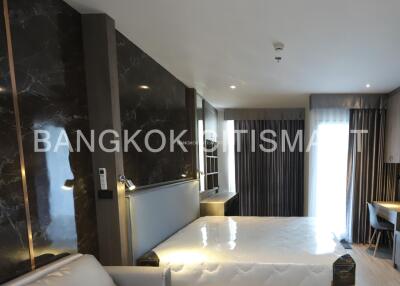 Condo at RHYTHM Ekkamai for sale