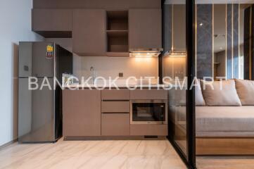 Condo at RHYTHM Ekkamai for sale