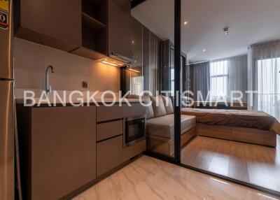 Condo at RHYTHM Ekkamai for sale