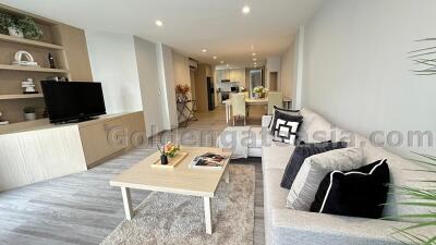 2 Bedrooms Furnished Spacious Modern Apartment - Sukhumvit 31, Watthana