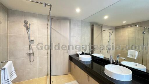 2 Bedrooms Furnished Spacious Modern Apartment - Sukhumvit 31, Watthana