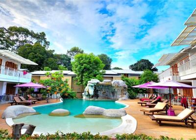 4-star Beachfront Hotel for Sale in Koh Samui