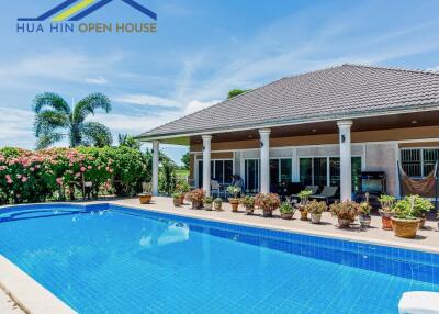 Beautiful large house with swimming pool