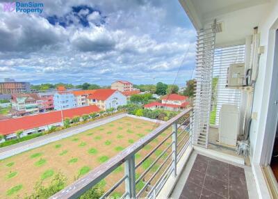 Beachfront Condo in Hua Hin Center at Baan Sandao