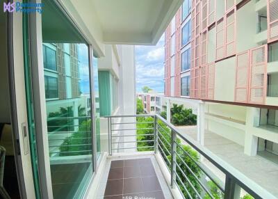 Beachfront Condo in Hua Hin Center at Baan Sandao