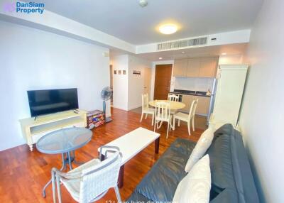 Beachfront Condo in Hua Hin Center at Baan Sandao