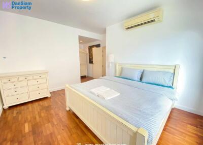 Beachfront Condo in Hua Hin Center at Baan Sandao