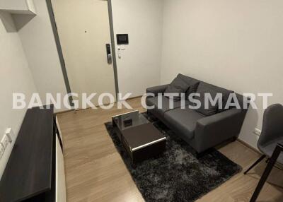 Condo at Chewathai Pinklao for rent