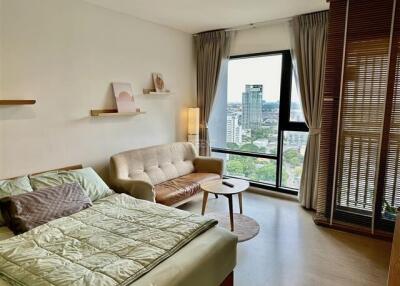 For Sale with Tenant Condominium Rhythm Sukhumvit 36-38  24 sq.m,  bedroom Studio