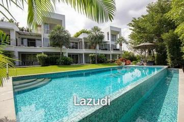 Luxury 2 Bed Duplex Penthouse at Baan Ing Phu