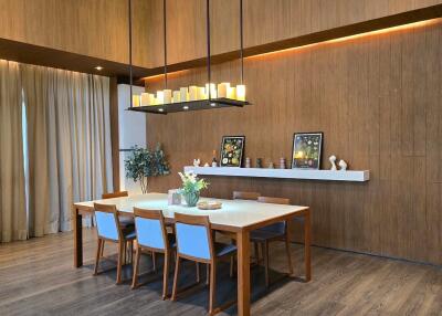 Dining room with elegant modern design