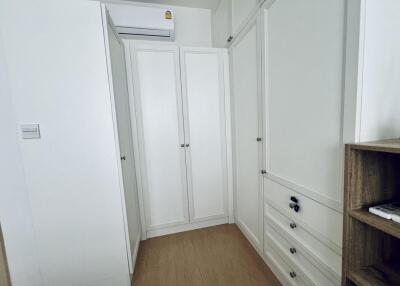 Bedroom Closet