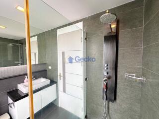 2 Bedrooms Condo in Apus Condominium Central Pattaya C011867