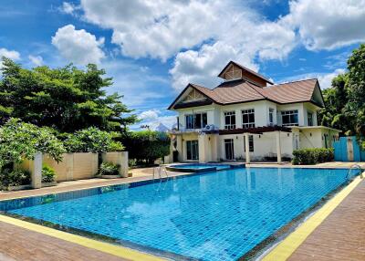 4 Bedrooms House in Central Park Hillside Village East Pattaya H011866